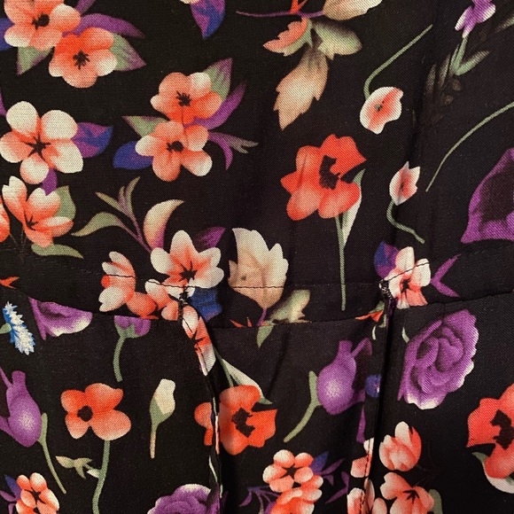 Vero Moda Dress - Picture 2 of 4